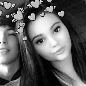 Meet your Posher, Avery